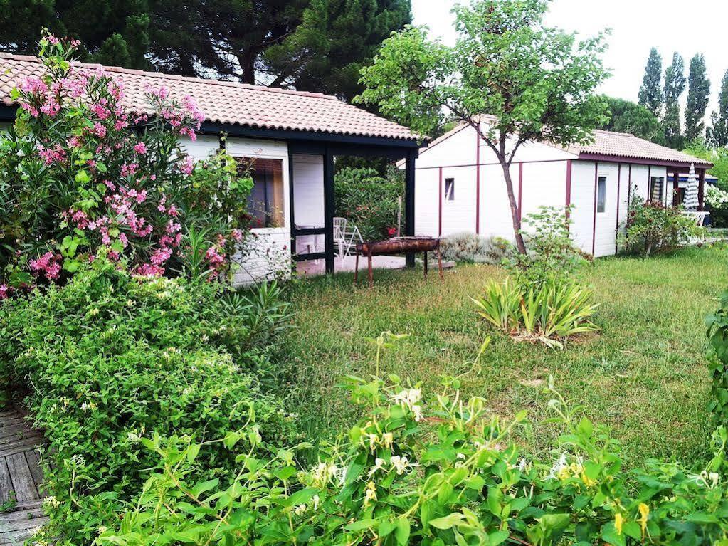 Bungalows & Rooms - Git'Ostal Каркассон Экстерьер фото